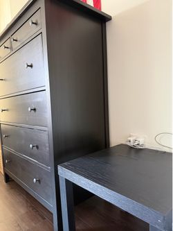 Bedside table