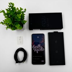 Motorola Razr Ultra 5G 2025 512GB T-Mobile - Pantone Scarab Green✅Open Box✅$89 Down Payment or Trade In your Old Device