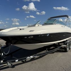 2006 Sea Ray 220