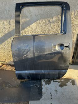 2018 - 2024 NISSAN TITAN CREW CAB REAR LEFT DRIVER SIDE DOOR SHELL OEM