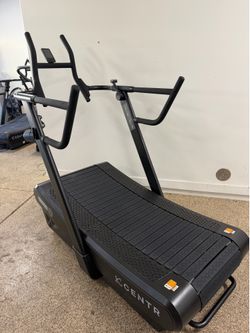 Hyrox CentR Self Propelled Treadmill