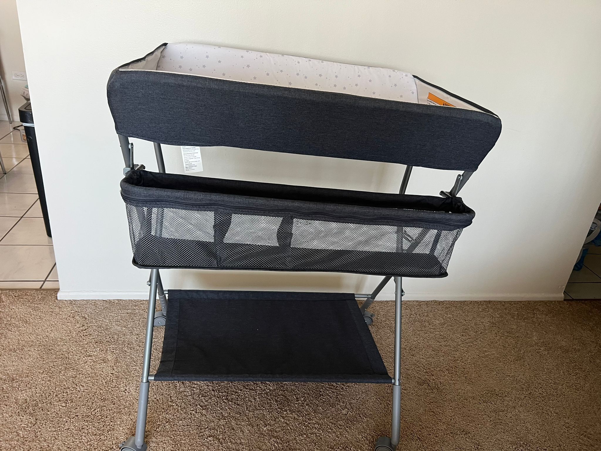 Baby Changing Table (maydolly)