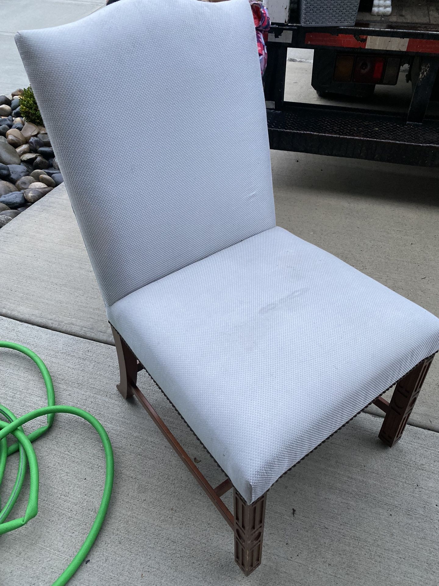 Accent Chair, Just Needs A Wash, No Perm Stains