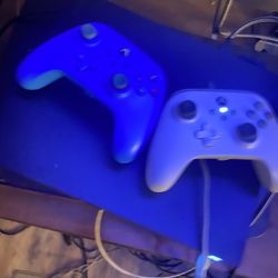Xbox 1s 
