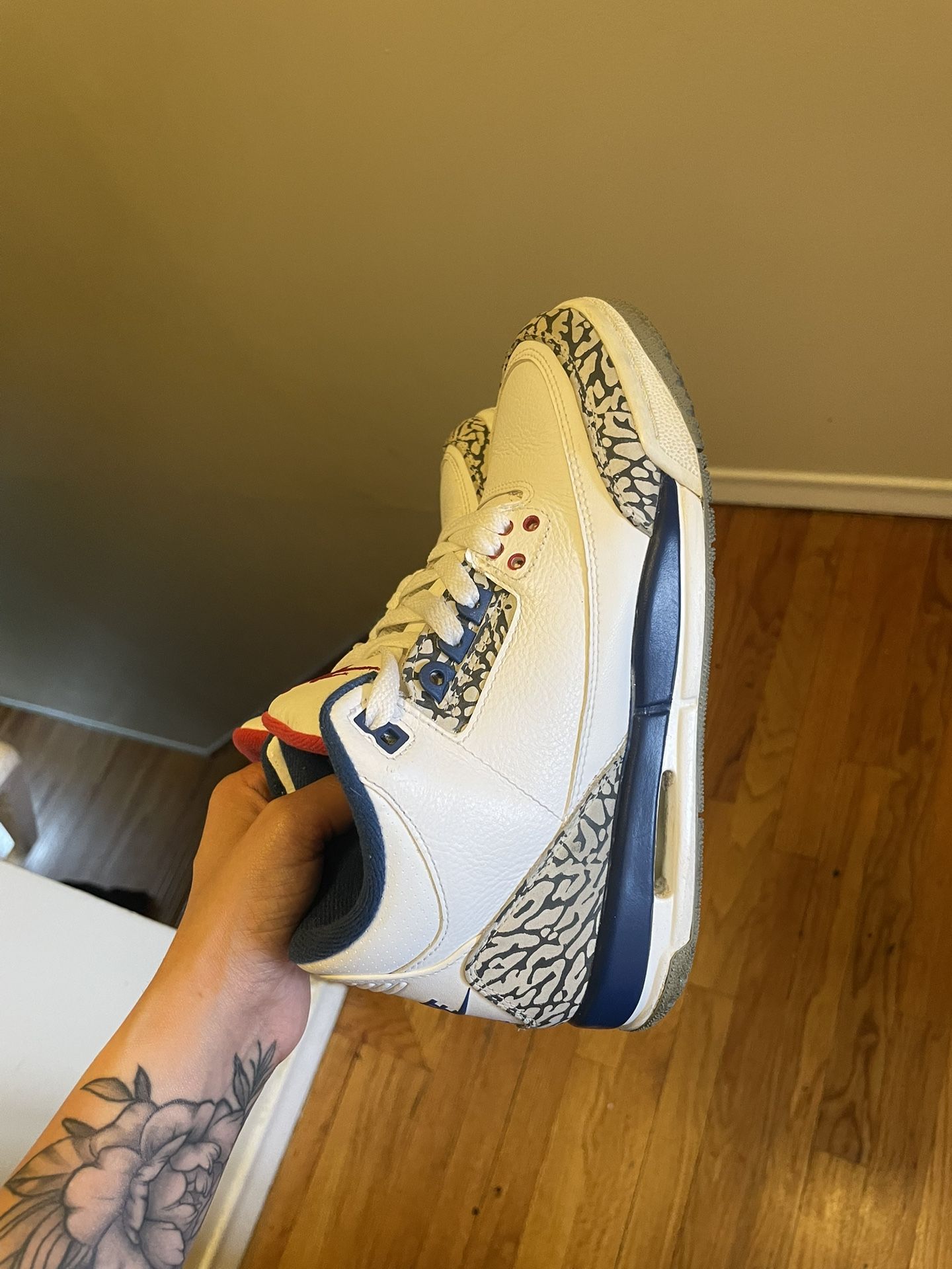 Jordan 3 True Blue Size 4.5Y