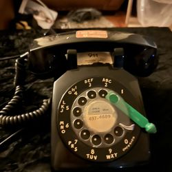 Beautiful Vintage Rotary Phone