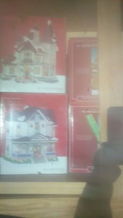 Xmas village many boxes all perfect