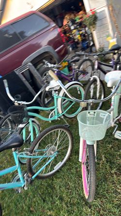Bikes, for sale send me a message for the prices. Bike is not a dollar.