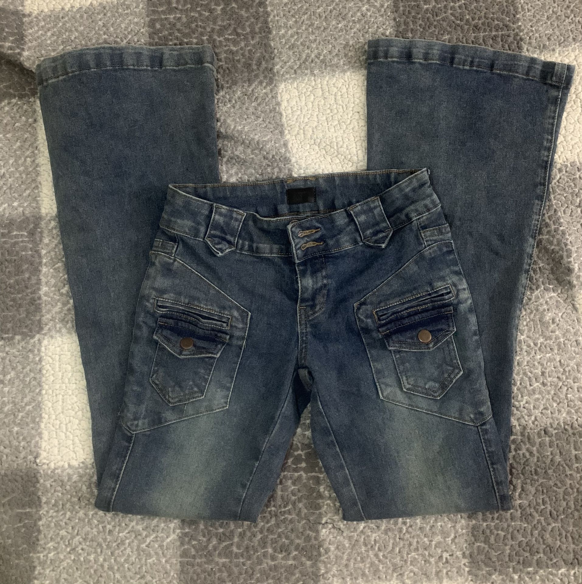 Lowrise Flaired Jeans
