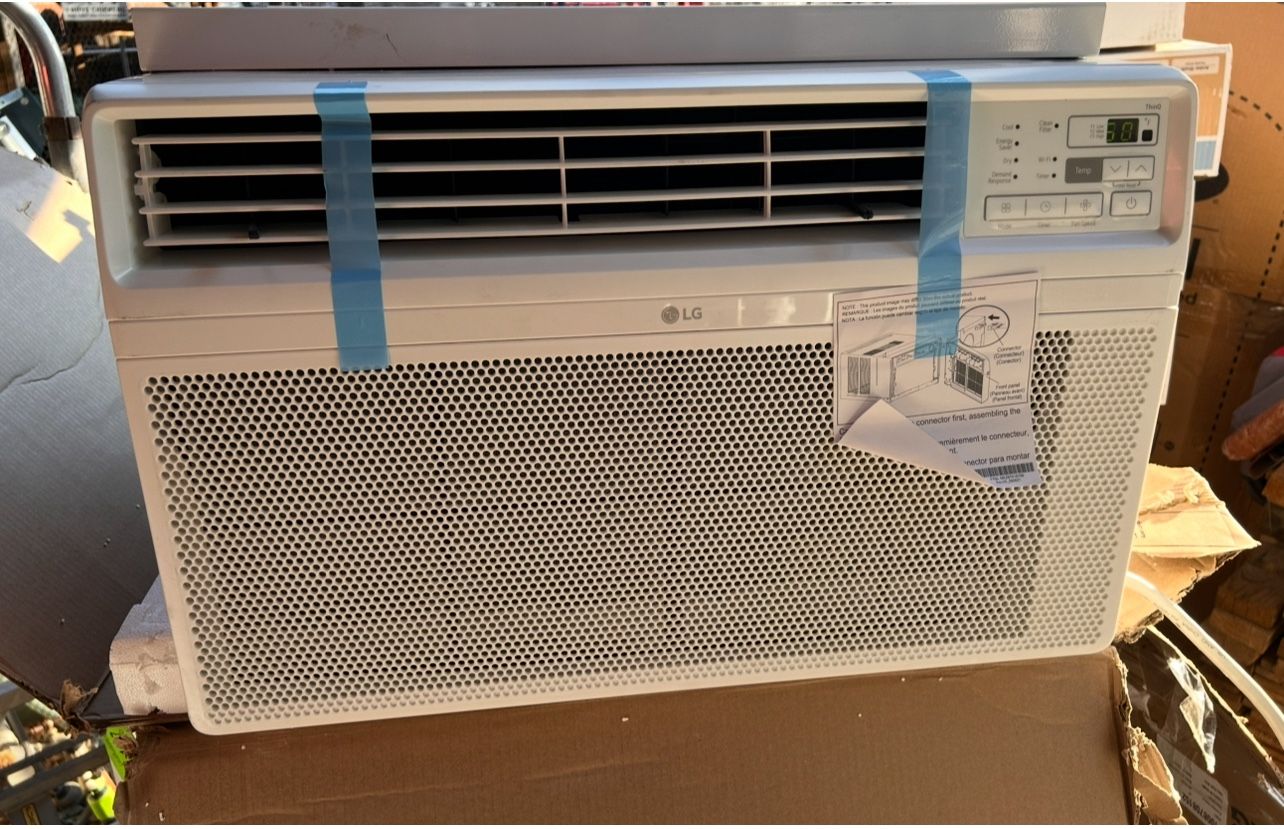 New Window Or Through The Wall Air Conditioner Cools 440sq-ft By LG