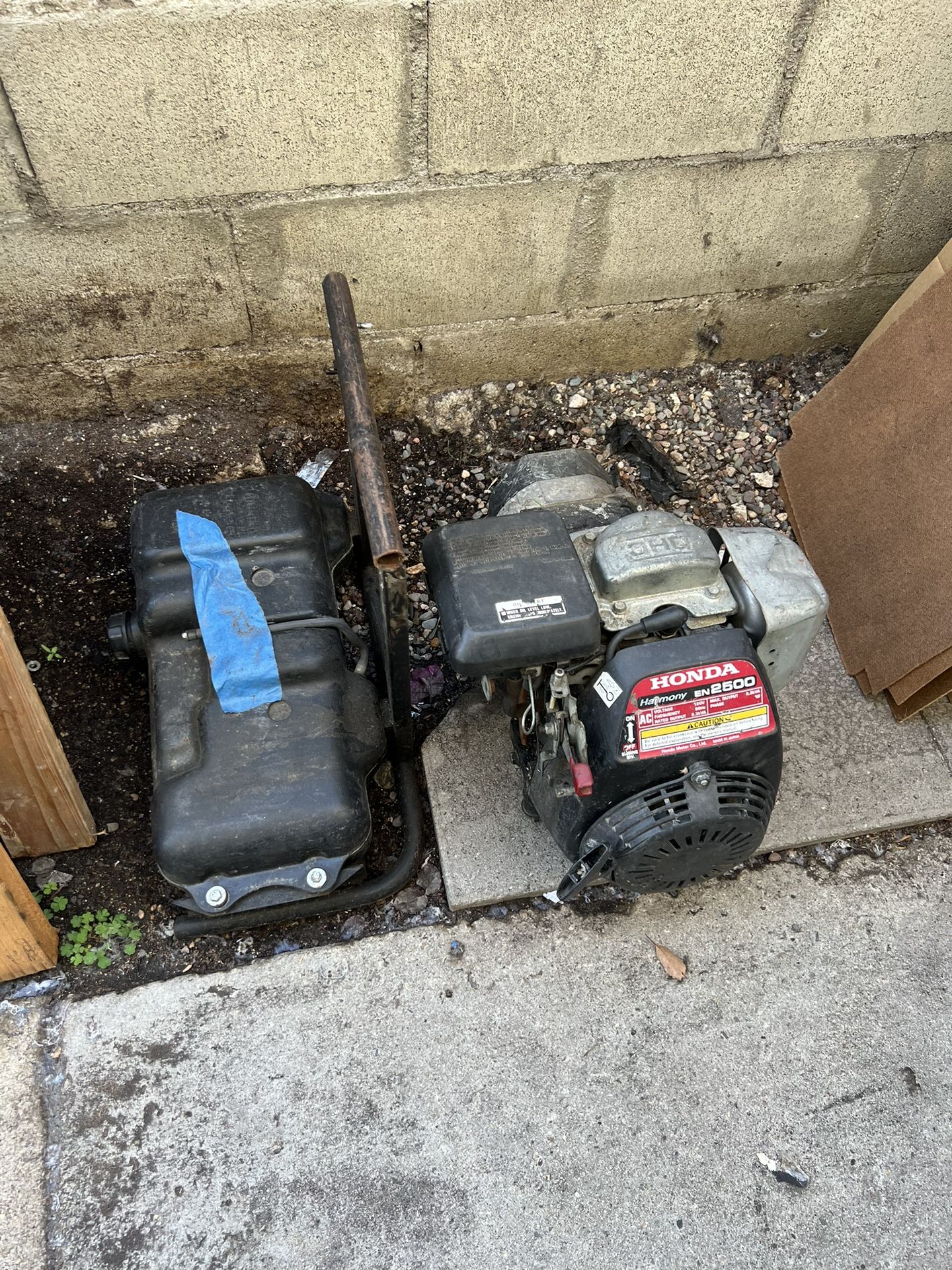 Honda EN2500 Harmony 2500W Gas-Powered Generator