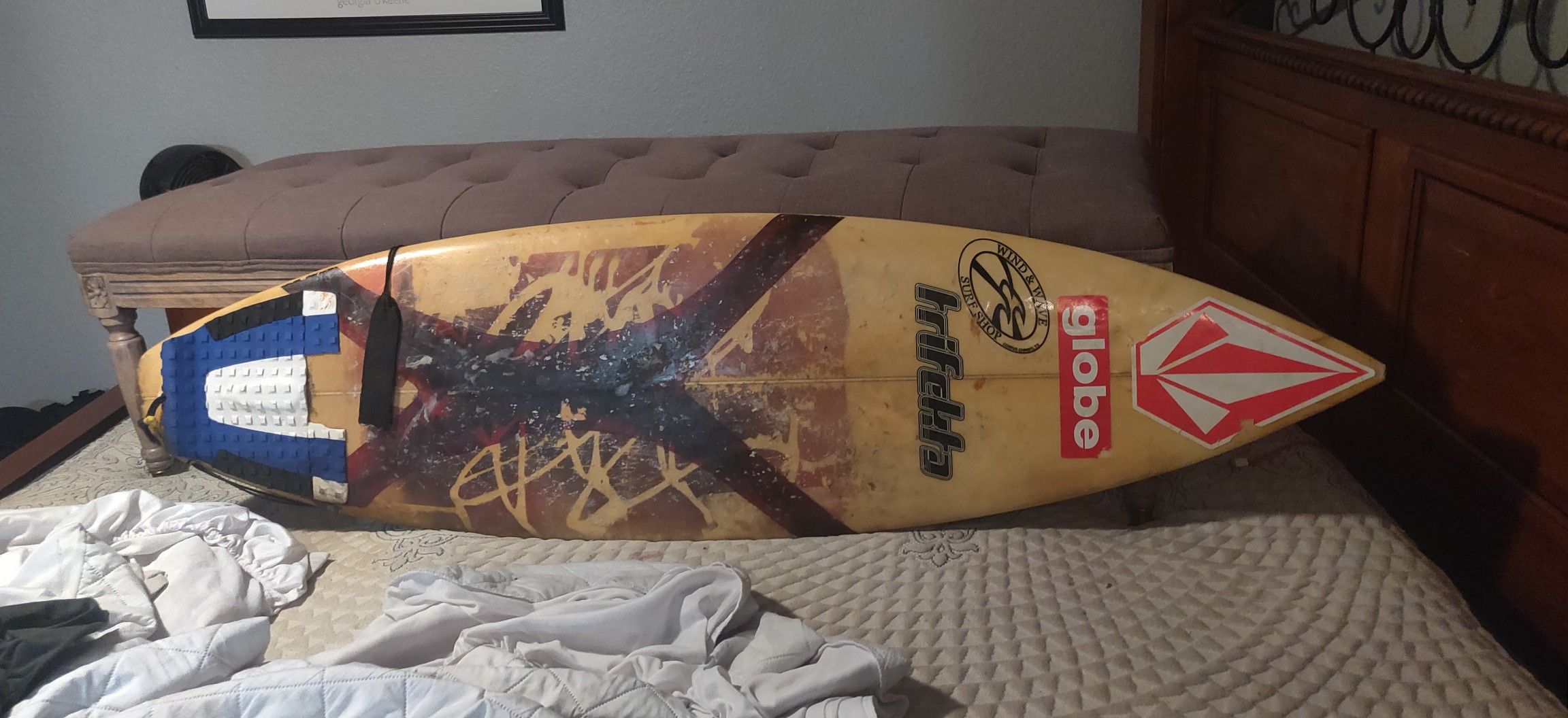 Trifecta surfboard autograph Kevin Webb