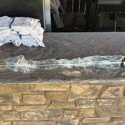 Heavy Duty Olympic Curl Bar 30$ New Never Used