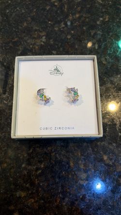 Disney cubic zirconia, earrings, brand new, never used