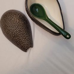 Ceramic Avocado Bowl With Spoon