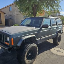 2000 Jeep Cherokee Sport 4x4