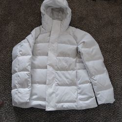 Adult Medium Lululemon White Puffer 