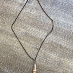 Gold Tipped Seashell Necklace