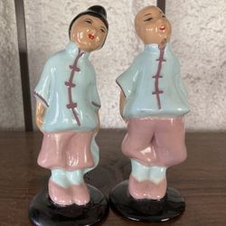 Vintage Walter Wilson Ceramics Chinese. couple