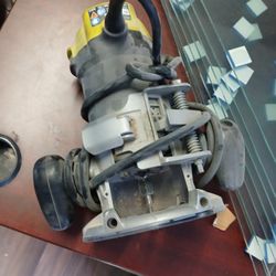 Router Ryobi