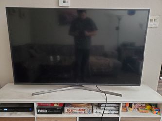 Samsung 65in Flatscreen TV