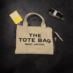 Marc Jacobs Medium Tote