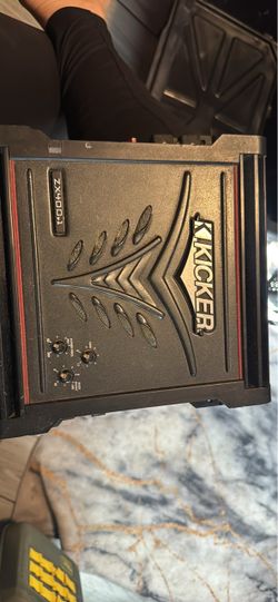 Kicker amp