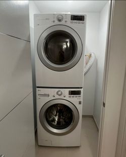 Washer and dryer LG