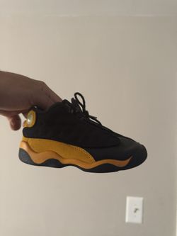 Toddler Jordan 13 Size 9C