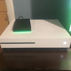 Xbox One S+4TB SSD External- Clean & Works Great - TRADE FOR PC