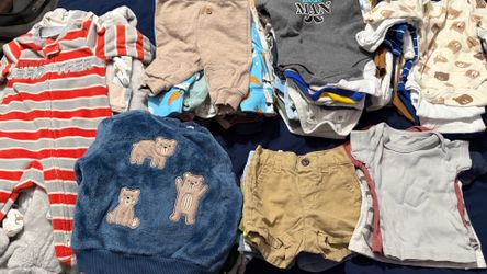 Baby boy clothes - ropa de bebé 0-3 months / meses