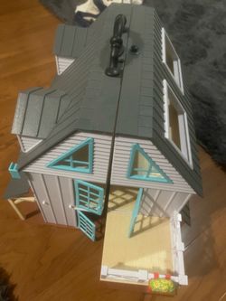 Doll house
