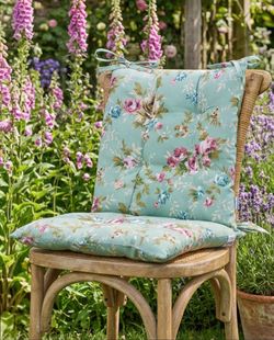 Seat Cushion 18" x 18"
