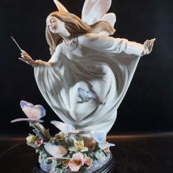 Lladro "Fairy of the Butterflies" #1850 Signed/Numbered mint