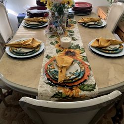 9 Pc Dinning Set 8 Chairs includes extension