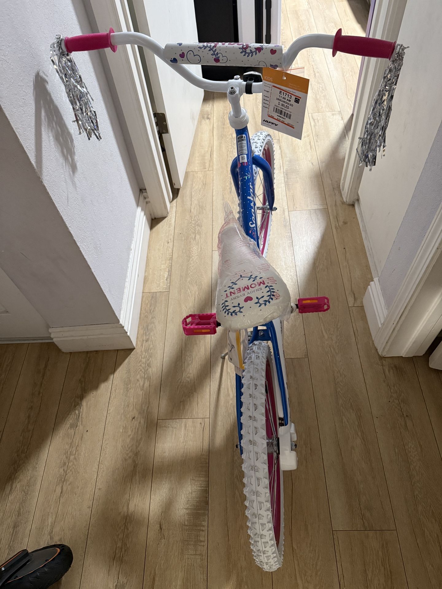 Huffy Illuminate Bike for Girls, 20 Inch Size Options, Ages 3+ Years Old, Removable Training Wheels (12" and 16" Only), Multiple Color Options,