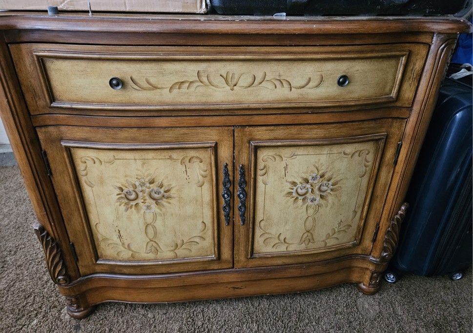 ***Cabinet***