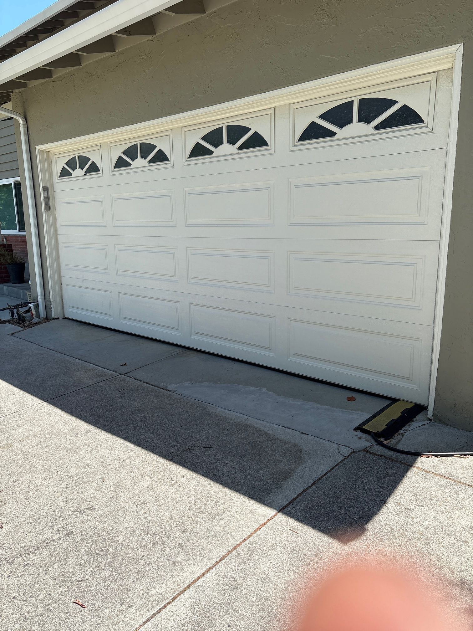 Garage Door Mid Use 16x7