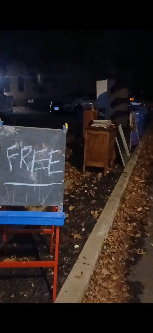 FREE - Curb Alert-24hrs