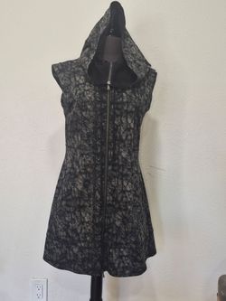 Scope Women’s Size 12 Hooded Longline Vest Black Gray Camo Full Zip