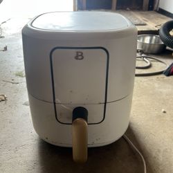 Beautiful Air Fryer AF-609-E - Healthy Cooking! 