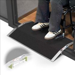Nuvium Bridge Threshold Ramp for Doorways, 27.6 x 17 in, 1.6 in High