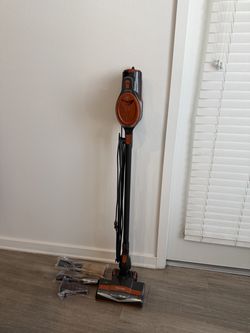 Shark Rocket Vaccum(Like New)