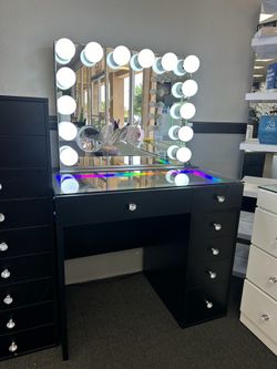 Black Vanity Set w/ Bluetooth