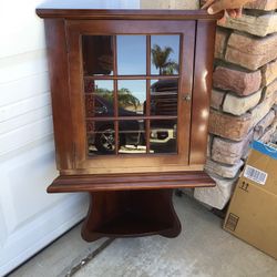 Bombay Co   Hanging Shelf