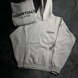 ESSENTIALS HOODIE