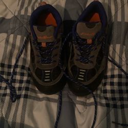 Boys Eddie Bauer Size 2 Shoes