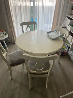 White kitchen table