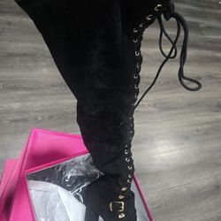 CUTE OVER KNEE BOOTS HEEL