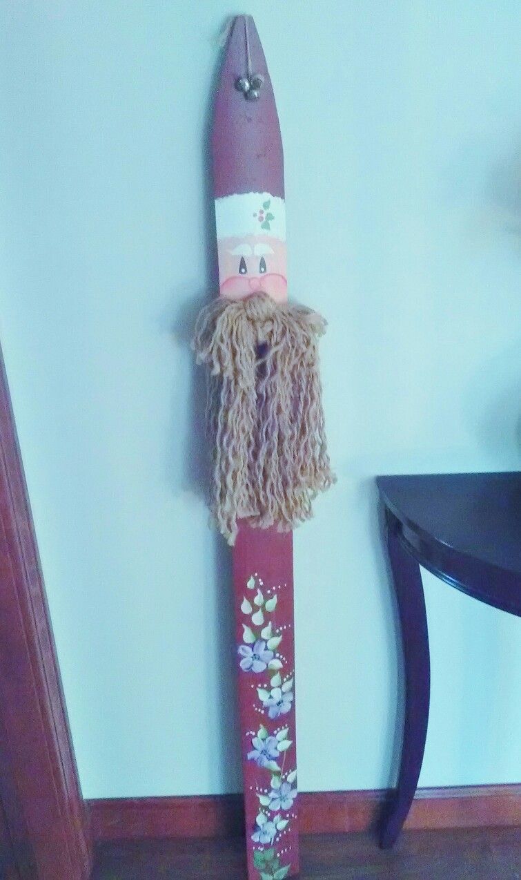 Hand painted fencepost Santas